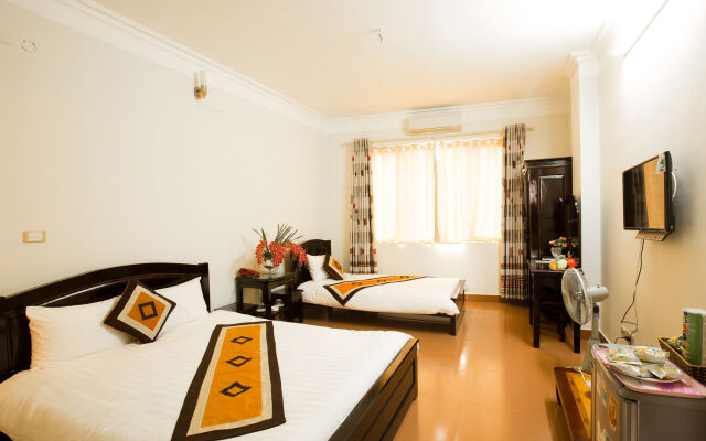 Ho Sen Xanh Hotel Hanoi