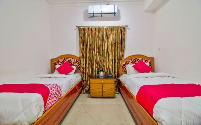 OYO 18588 Hotel Embassy
