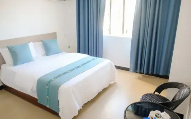 Lingshui Xincheng Canghai Yisu Hotel