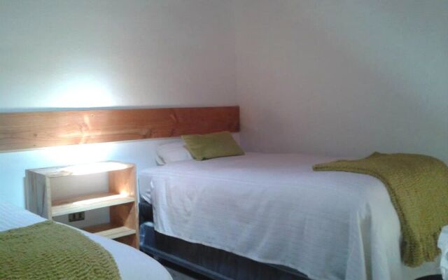 Pueblo De Tierra Hostal