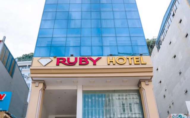 Ruby Hotel Cat Ba — hotel in Haiphong