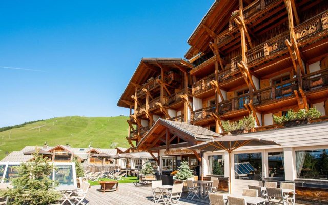 Hôtel Au Chamois d'Or by Les Etincelles