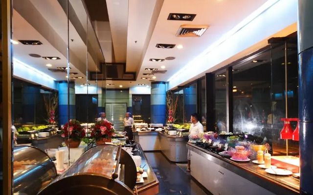 Baiyoke Suite Hostel