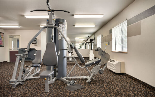 Travelodge by Wyndham Winslow