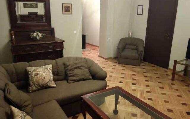 Merab Kostava Street 44