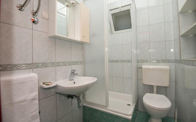 Stunning Home in Makarska With Wifi and 3 Bedrooms