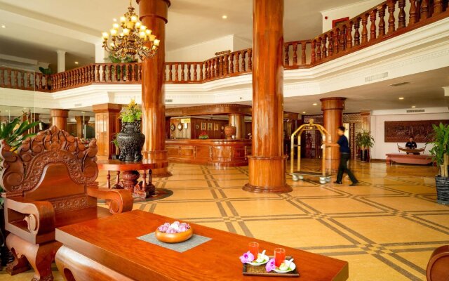 Dragon Royal Angkor Hotel