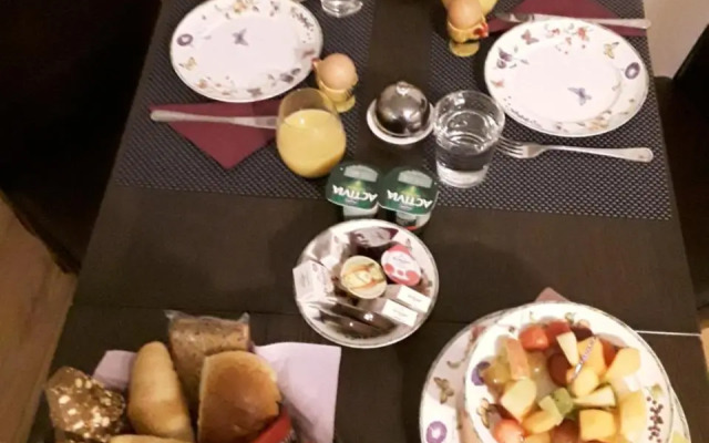B & B D N Engel