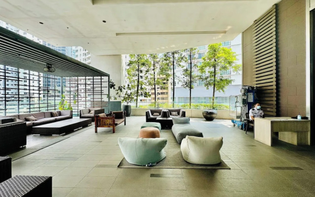 One Bukit Ceylon by Roomy