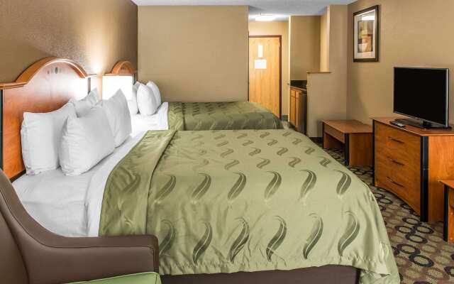 Quality Inn & Suites Columbus West - Hilliard