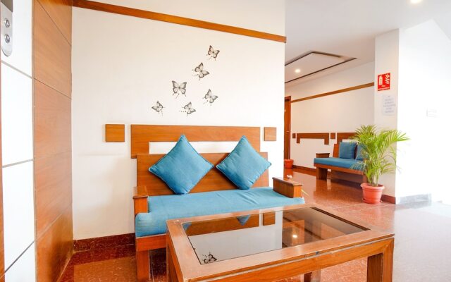 FabHotel Emirates Suites
