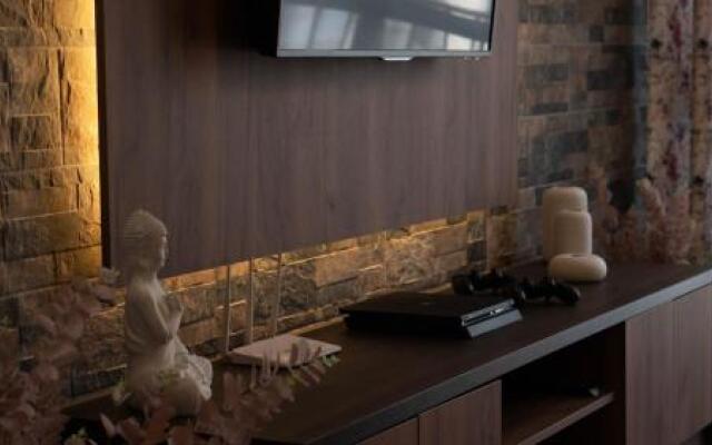 E.K.A Luxury Apartment 1