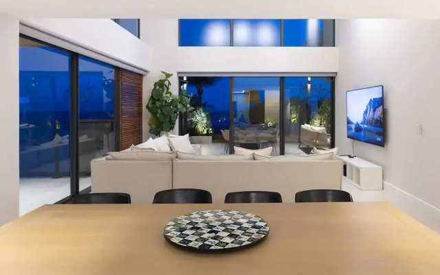 The Palms Penthouse by Acomodo Punta Caelo