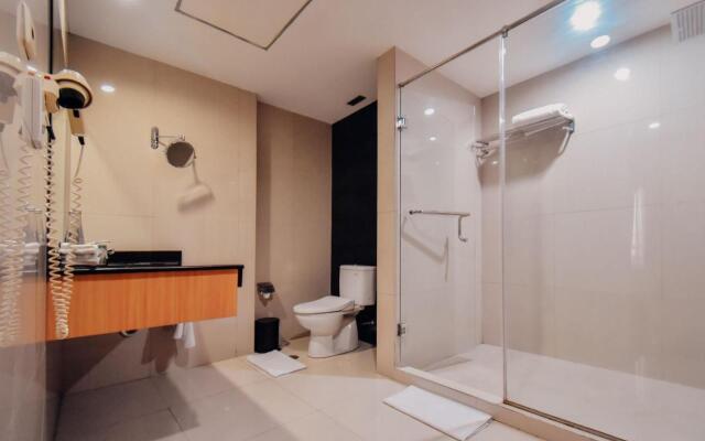 Surabaya Plaza Hotel