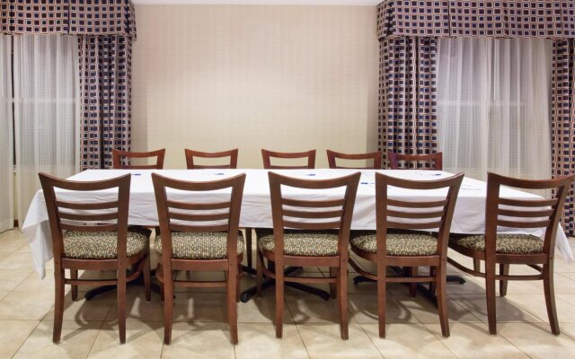 Abilene Inn & Suites