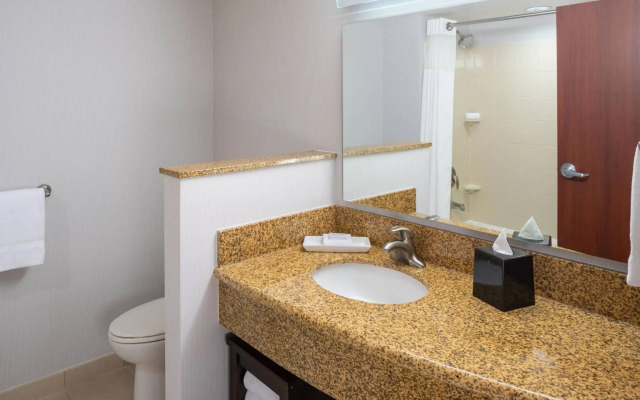 Courtyard by Marriott Miami Airport