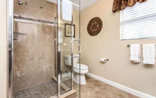 Brookside Mountain Mist Inn