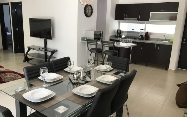 Playa Suites Apartment