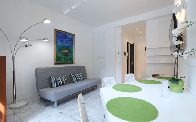 Saint Peter Station Apartments