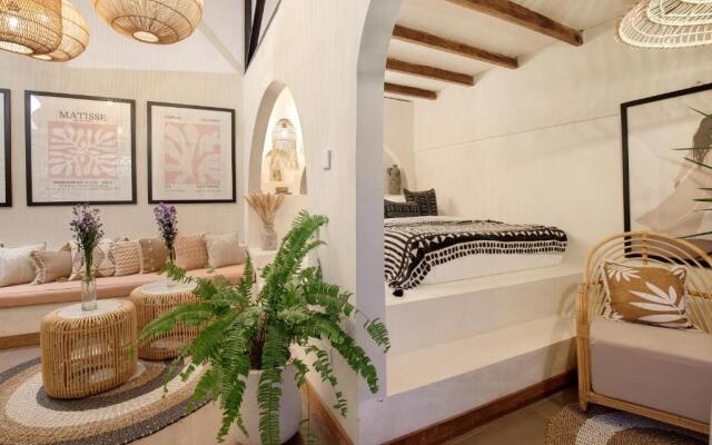 Loft Style Private Bungalow Seminyak 1 bedroom
