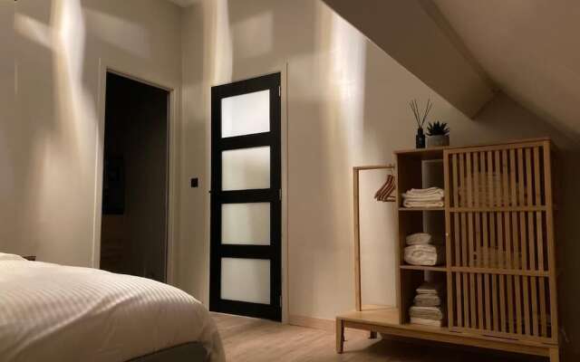 Royas Home Private Studio