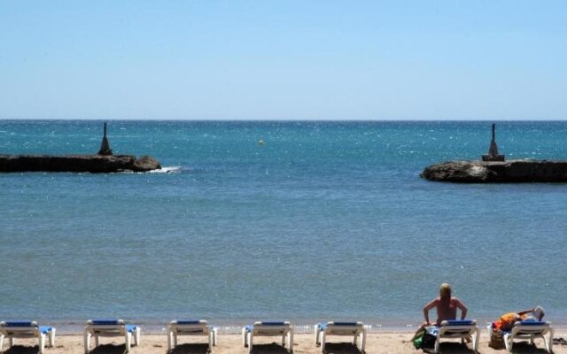Alenti Sitges Hotel