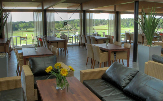 Kultaranta Resort