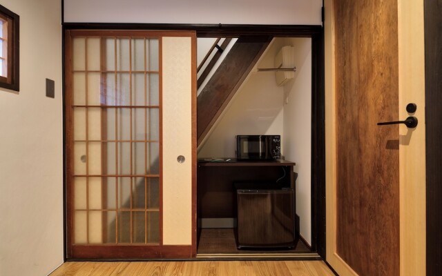 Tsumugi Shichijokagiyacho