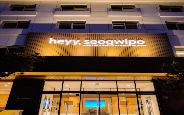 Heyy Seogwipo Hotel