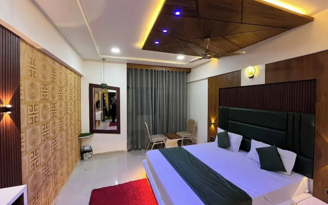 Hotel The Grand Near Maninagar Railway Station Ahmedabad
