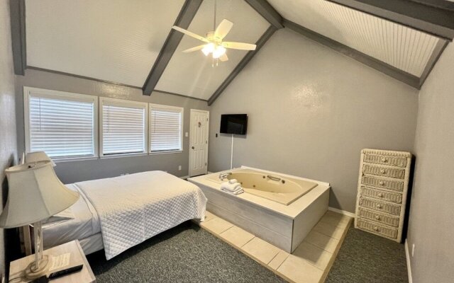 Ocean Reef 901 3 Bedroom Condo by RedAwning