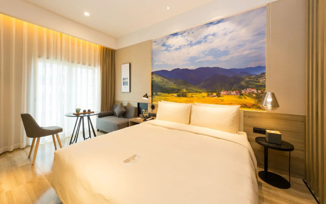 Atour Hotel (Chongqing Hongyadong Riverside)