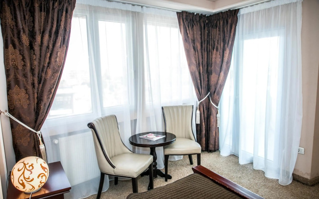 Hotel Megalos