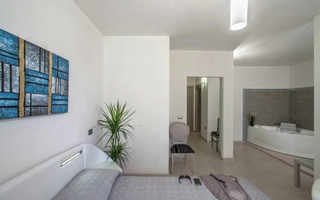 Plush Villa Apartment in Tavullia with Hot Tub