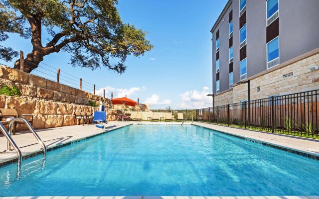 Hampton Inn Bulverde Texas Hill Country