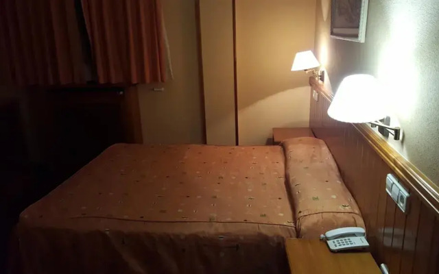 Hotel del Sol