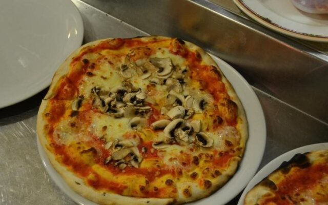 Hotel Ristorante Pizzeria Mancinelli