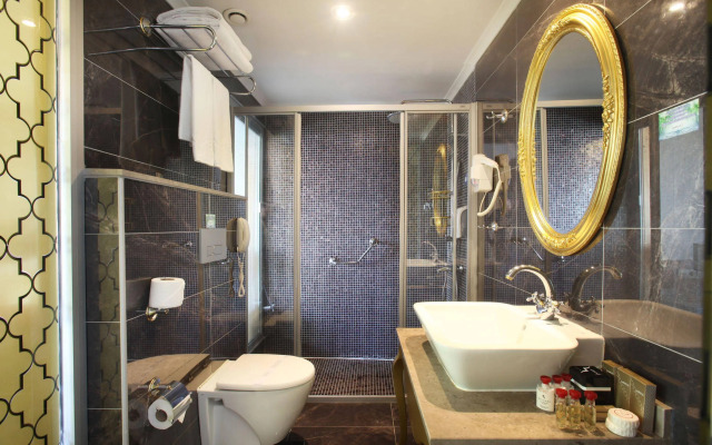 Adenya Hotel & Resort