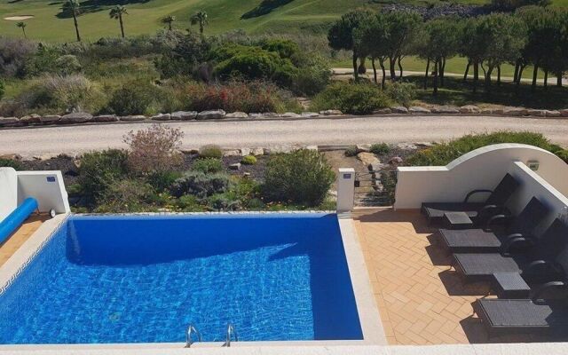 "stunning 3 bed Villa With Pool- Golf & Beach"