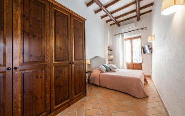 Il Simposio Suite