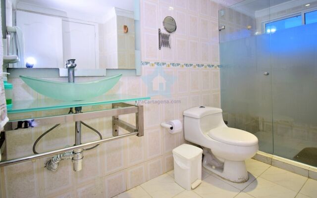 Apartamento Azul Marino - Piso 18