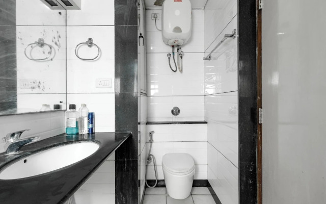 Lakeside Living by Red Olive Nr Airport 3bhk