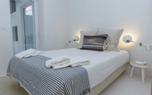 Sbra01 · Hidden Gem Apartment Design · Wifi · Netflix
