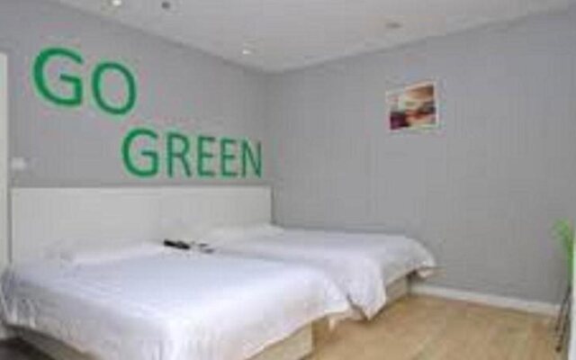 Motel 168 Shenzhen Futian Port Guihua Road Branch