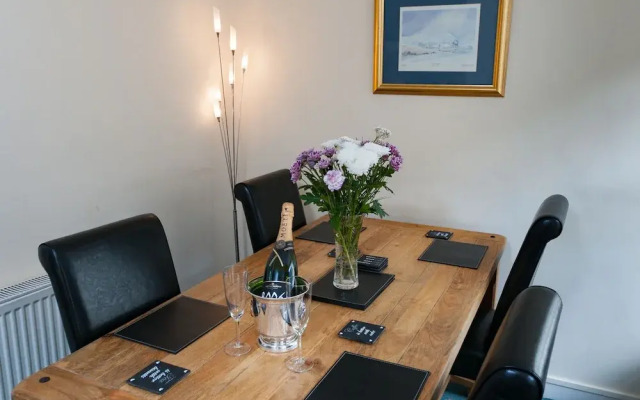 Royal Mile Apartments
