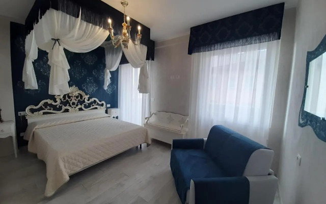 Suites Train Station Mestre Apartment    (No Front Desk Need To Contact Property 5  Days In Advance)