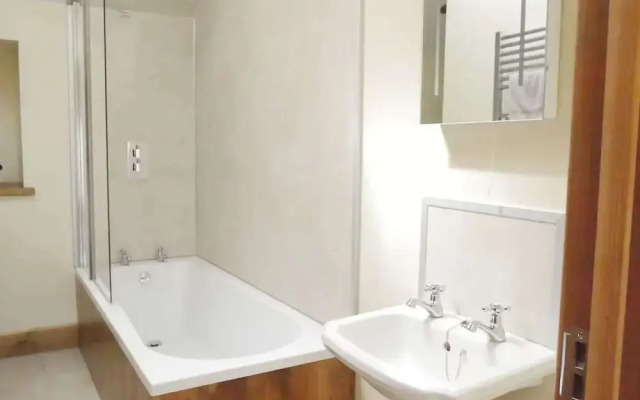 Cherry Trees - 2 Bedrooms -pets Ok - Woodburner