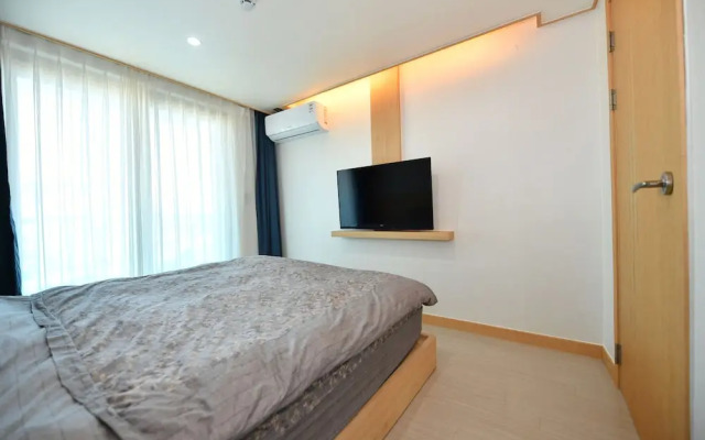 Sokcho Daemyung Heidi Pension