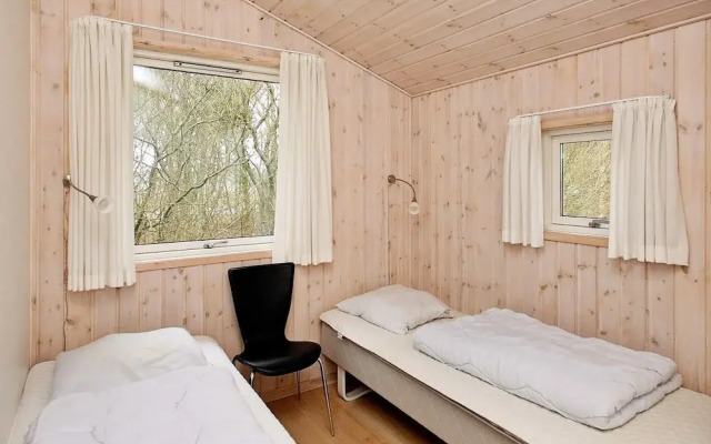 8 Person Holiday Home in Albaek