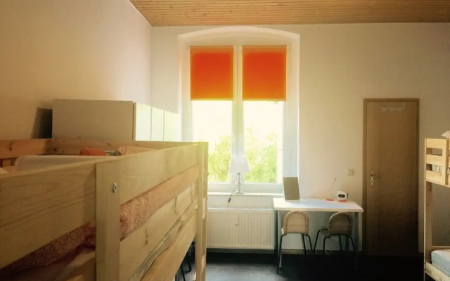 WG-Hostel